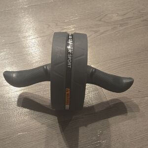AB Carver - Workout Equipment. Gray Ab Roller with Ergonomic Handles